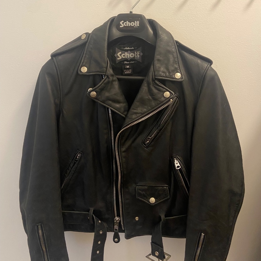 Schott NYC Women’s Vintage Leather Motorcycle/Biker Jacket in Medium